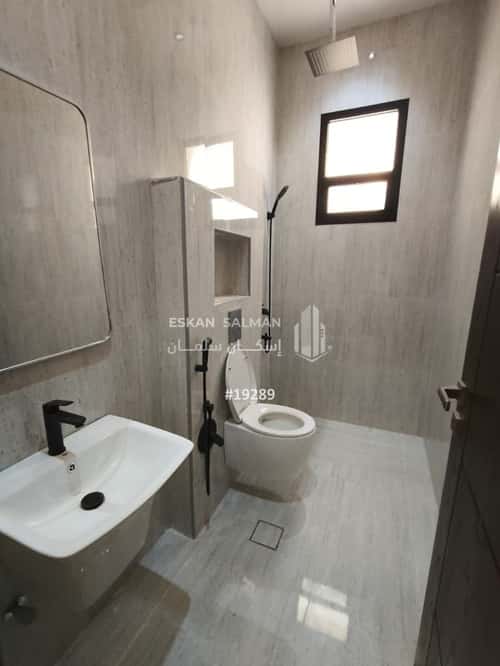 دور 216 متر مربع ب 5 غرف الجنادرية، شرق الرياض، الرياض