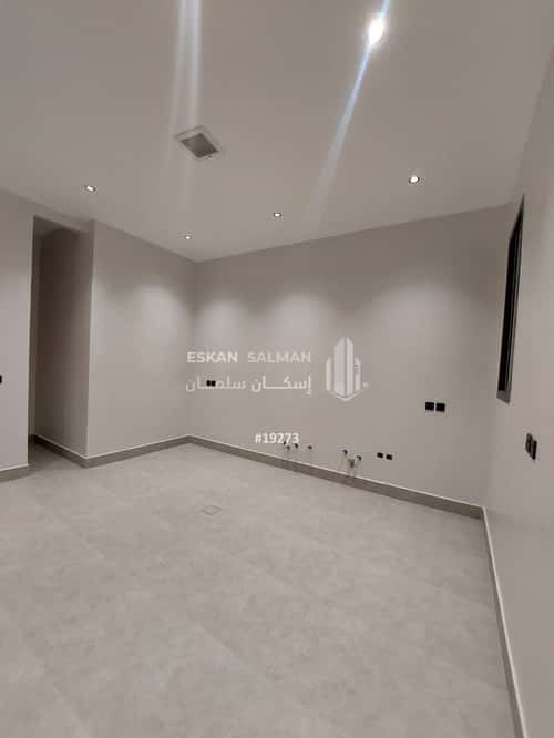 Floor 172 SQM with 5 Bedrooms Al-Janadriyah, East Riyadh, Riyadh