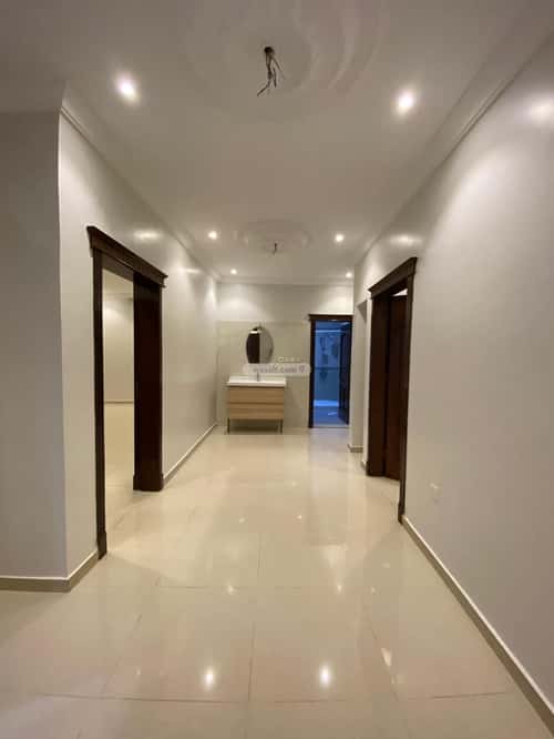Apartment 214 SQM with 4 Bedrooms Al Nuzha, North Jeddah, Jeddah