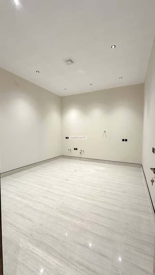 Villa 379 SQM Facing West on 25m Width Street Al-Mahdiyah, West Riyadh, Riyadh