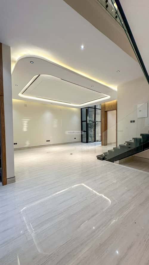 فيلا 379 متر مربع غربية على شارع 25م المهدية، غرب الرياض، الرياض