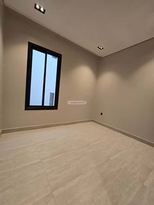 فيلا 312 متر مربع غربية على شارع 15م الرمال، شرق الرياض، الرياض