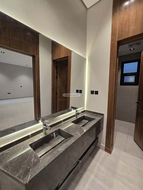 Villa 312 SQM Facing West on 15m Width Street Ar-Rimal, East Riyadh, Riyadh