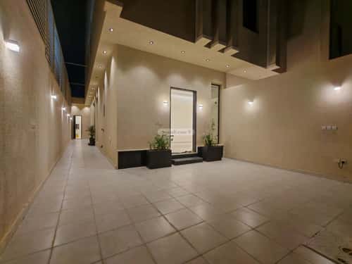 Floor 192 SQM with 5 Bedrooms Al-Muanisiyah, East Riyadh, Riyadh
