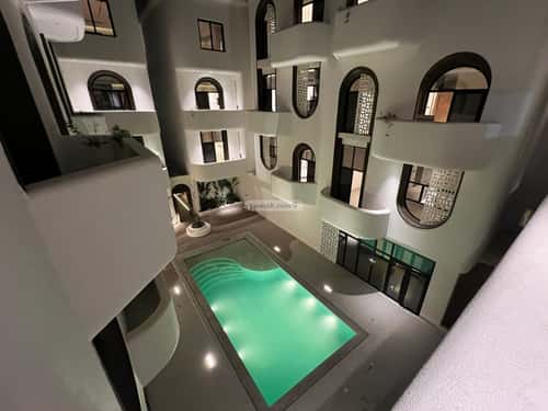 6 bedroom apartment in Al Rawdah