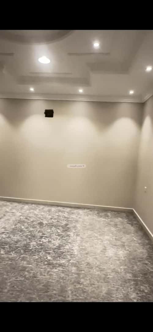 Floor with 5 Bedrooms Qurtubah, East Riyadh, Riyadh