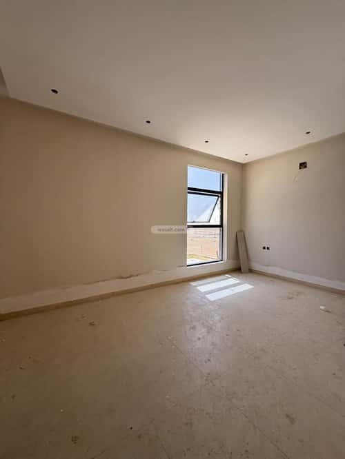 Villa 300 SQM Facing South on 18m Width Street Al Marjan, East Riyadh, Riyadh