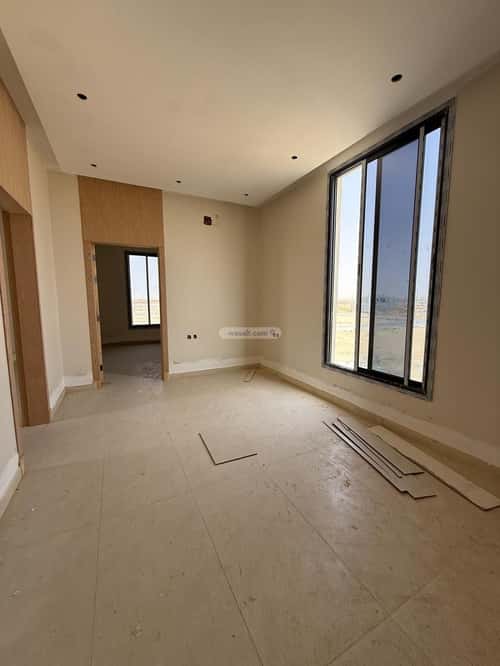 فيلا 300 متر مربع جنوبية على شارع 18م المرجان، شرق الرياض، الرياض