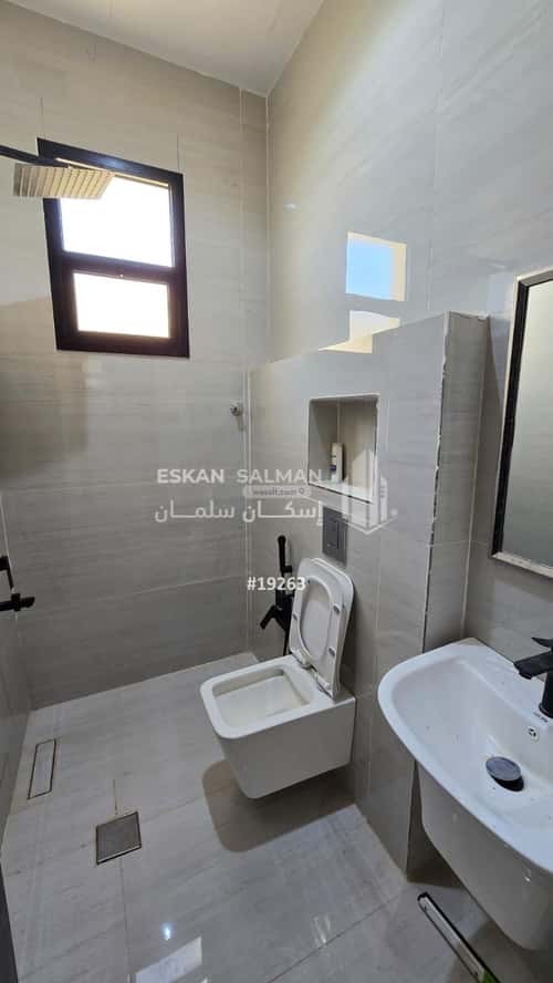 Floor 194 SQM with 5 Bedrooms An-Nadheem, East Riyadh, Riyadh