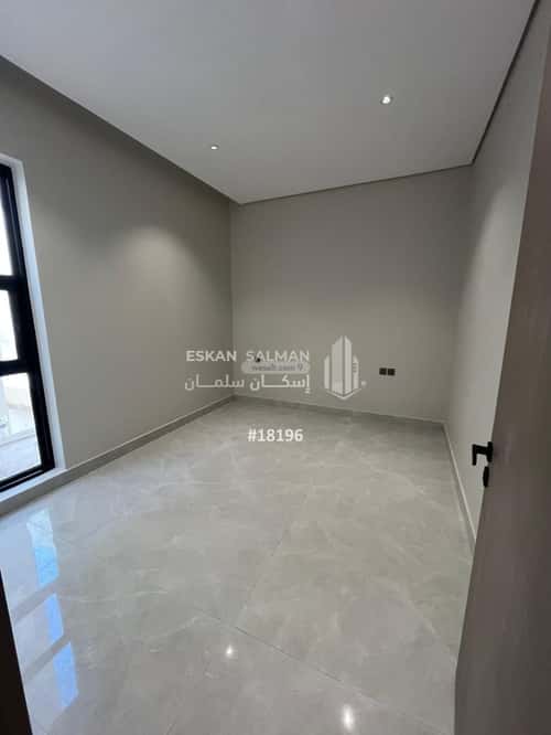 Floor 169 SQM with 5 Bedrooms Al-Maizaliyah, East Riyadh, Riyadh