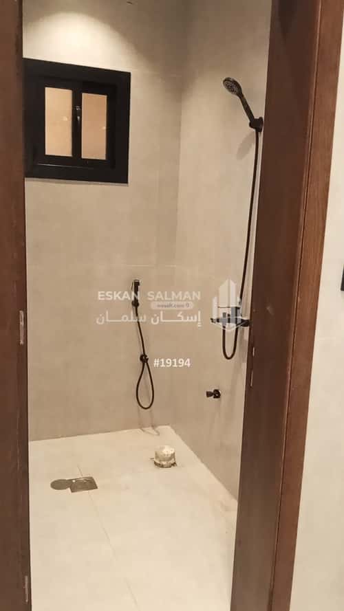 فيلا 439 متر مربع شمالية على شارع 20م الرحمانية، شرق جدة، جدة