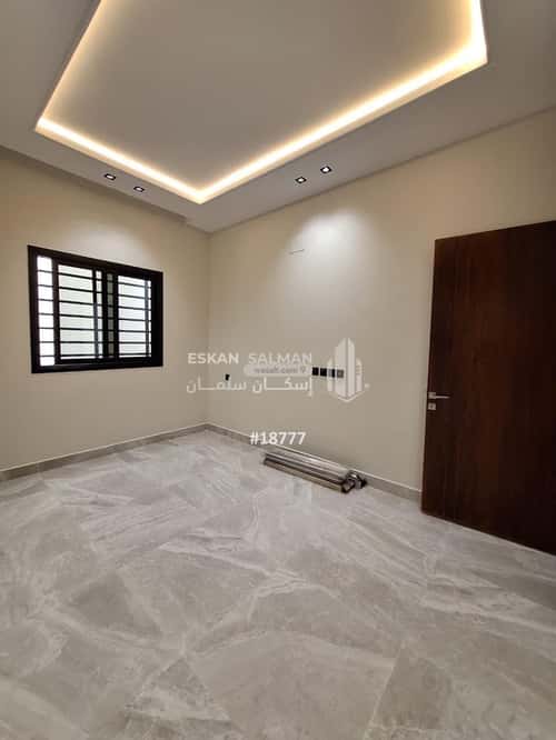 شقة 225 متر مربع ب 6 غرف الروابي، أبها