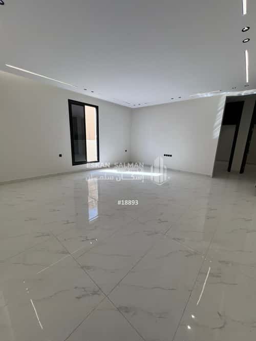 Floor 220 SQM with 6 Bedrooms Al-Muanisiyah, East Riyadh, Riyadh