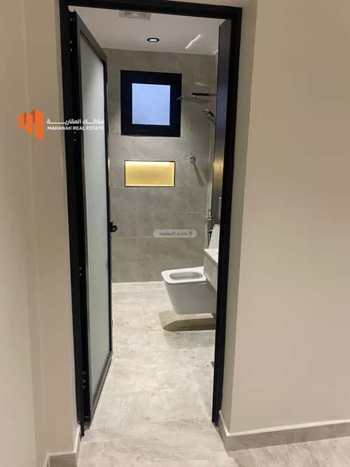 شقة 160 متر مربع ب 3 غرف الحمراء، الخبر