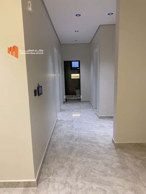 شقة 160 متر مربع ب 3 غرف الحمراء، الخبر