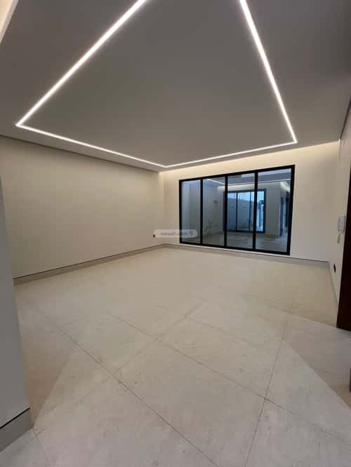Villa 370 SQM Facing North on 20m Width Street Al-Mahdiyah, West Riyadh, Riyadh