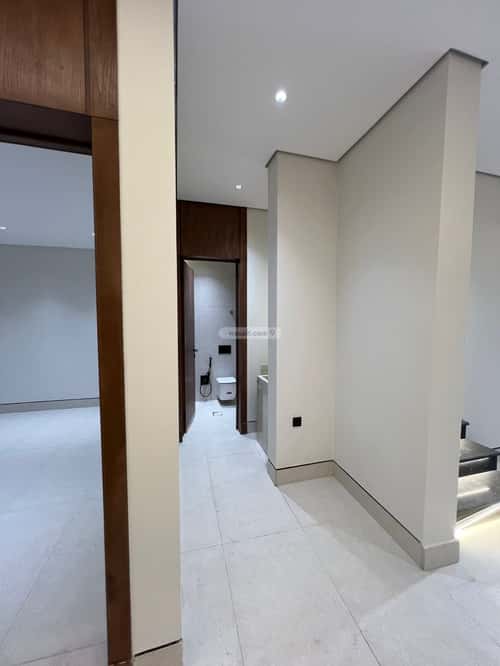 Villa 370 SQM Facing North on 20m Width Street Al-Mahdiyah, West Riyadh, Riyadh