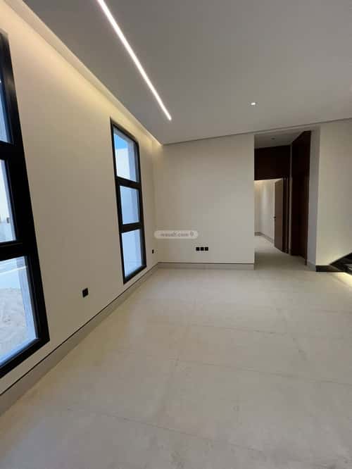 Villa 370 SQM Facing North on 20m Width Street Al-Mahdiyah, West Riyadh, Riyadh