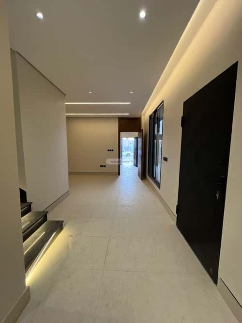 Villa 370 SQM Facing South on 20m Width Street Al-Mahdiyah, West Riyadh, Riyadh