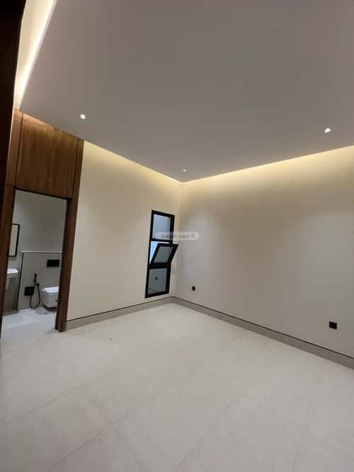 Villa 370 SQM Facing South on 20m Width Street Al-Mahdiyah, West Riyadh, Riyadh