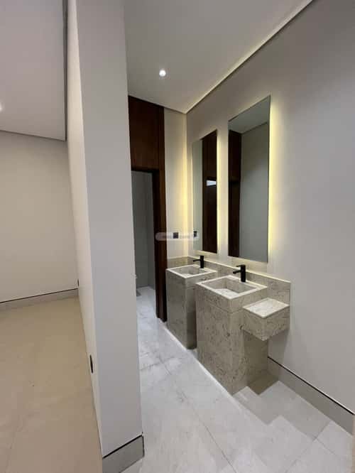 Villa 370 SQM Facing South on 20m Width Street Al-Mahdiyah, West Riyadh, Riyadh