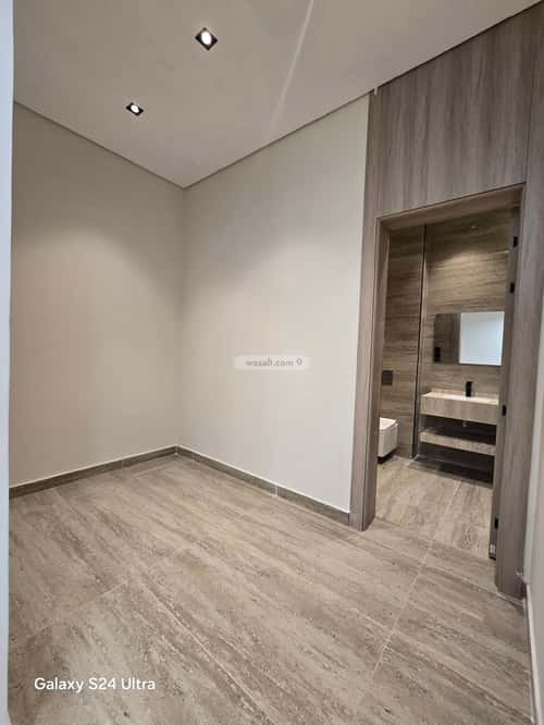 Villa 255 SQM Facing North East on 15m Width Street Al Alo'Lo', North Jeddah, Jeddah