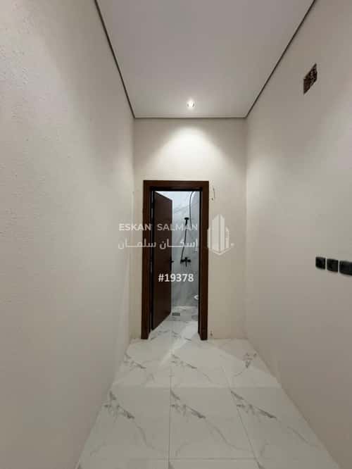 Apartment 351 SQM with 7 Bedrooms Al-Khaleej, East Riyadh, Riyadh
