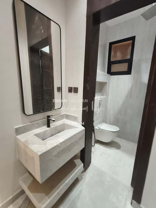 Floor 175 SQM with 5 Bedrooms Al-Janadriyah, East Riyadh, Riyadh