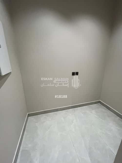 Floor 177 SQM with 6 Bedrooms Al-Maizaliyah, East Riyadh, Riyadh