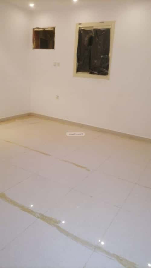 Apartment 900 SQM with 4 Bedrooms Al-Buhayrat, North Jeddah, Jeddah
