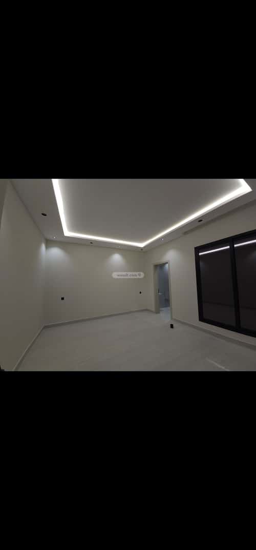 Floor 169 SQM with 6 Bedrooms Okaz, South Riyadh, Riyadh