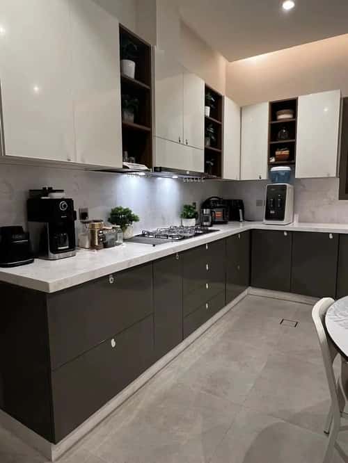 Villa 1500 SQM Facing 3 Streets on 25m Width Street Malham, Malahum