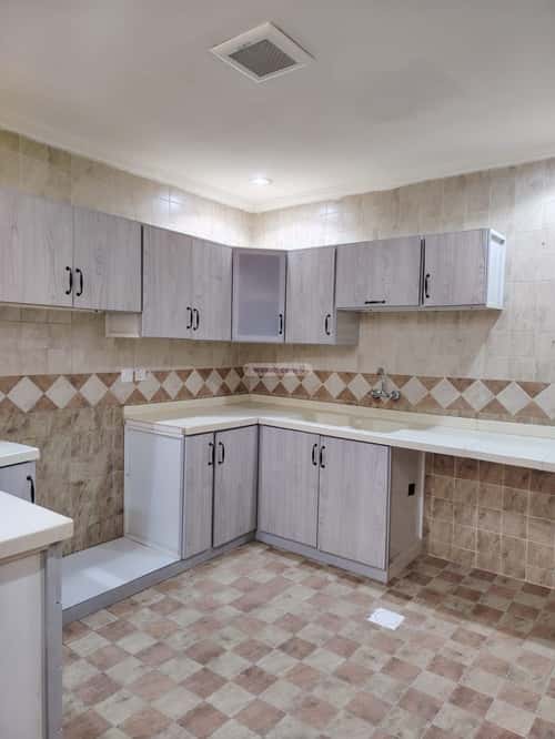 شقة 826 متر مربع ب 3 غرف السعادة، شرق الرياض، الرياض