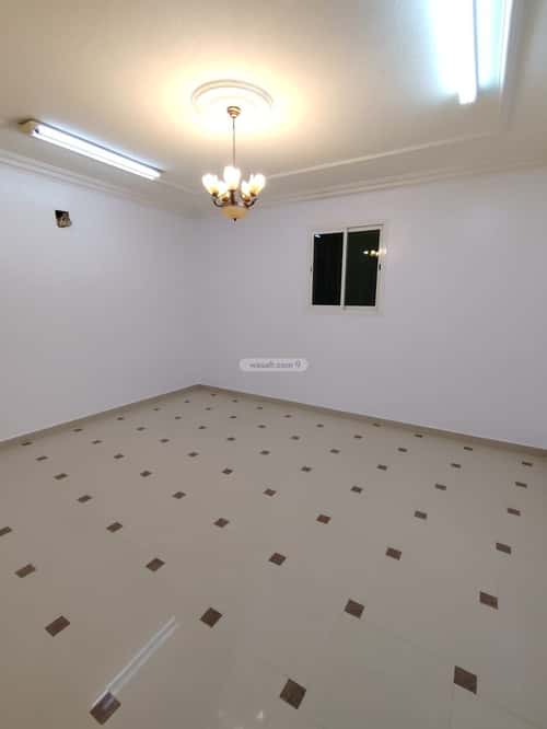 شقة 826 متر مربع ب 3 غرف السعادة، شرق الرياض، الرياض