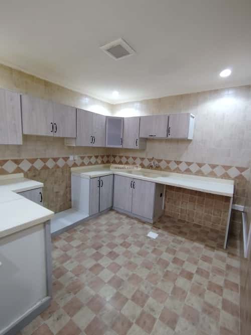 شقة 826 متر مربع ب 3 غرف السعادة، شرق الرياض، الرياض