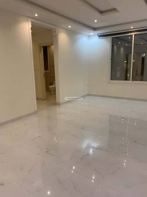 فيلا 300 متر مربع واجهة غربية ب 6 غرف طويق، غرب الرياض، الرياض