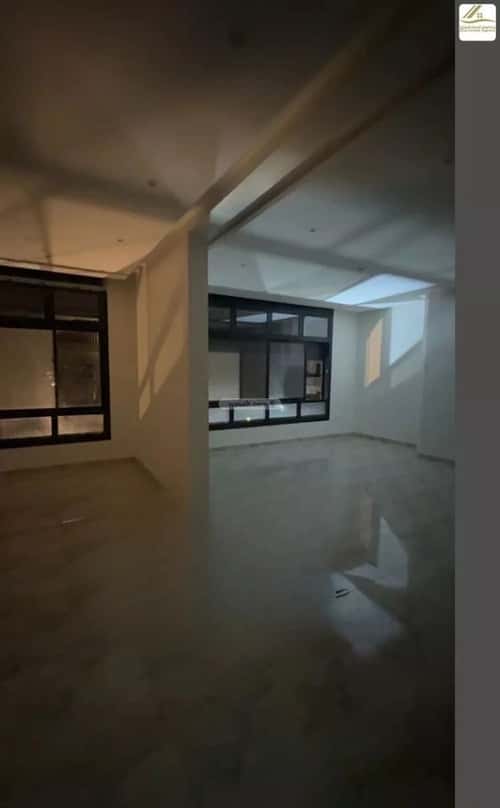فيلا 310 متر مربع واجهة شرقية ب 14 غرف الزمرد، شمال جدة، جدة
