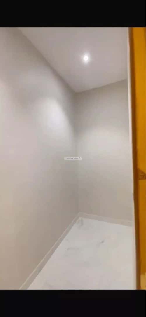 شقة 218 متر مربع ب 5 غرف الصواري، شمال جدة، جدة