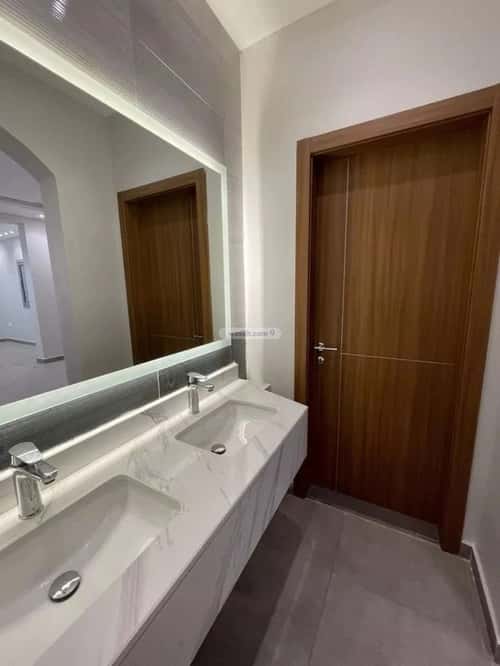 شقة 166 متر مربع ب 6 غرف الصواري، شمال جدة، جدة