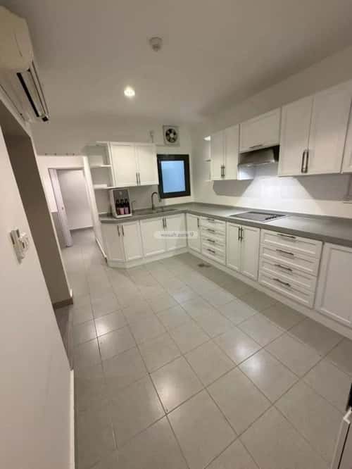 شقة 240 متر مربع ب 5 غرف الأصيل، جدة