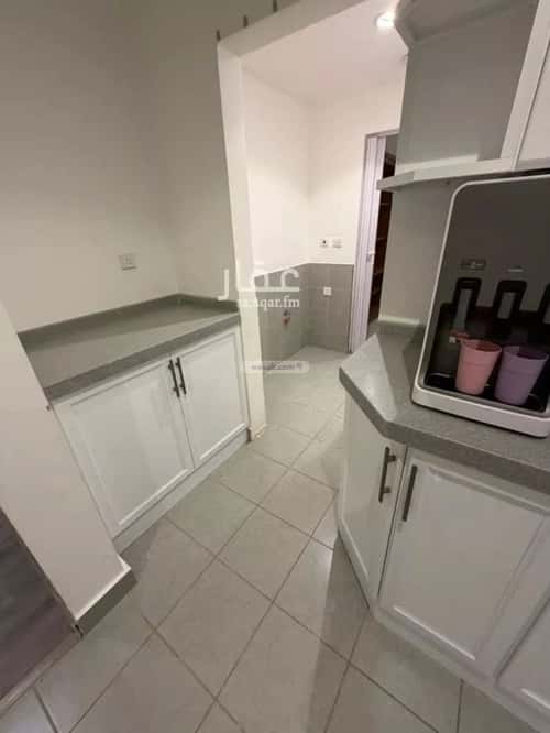 شقة 240 متر مربع ب 5 غرف الأصيل، جدة