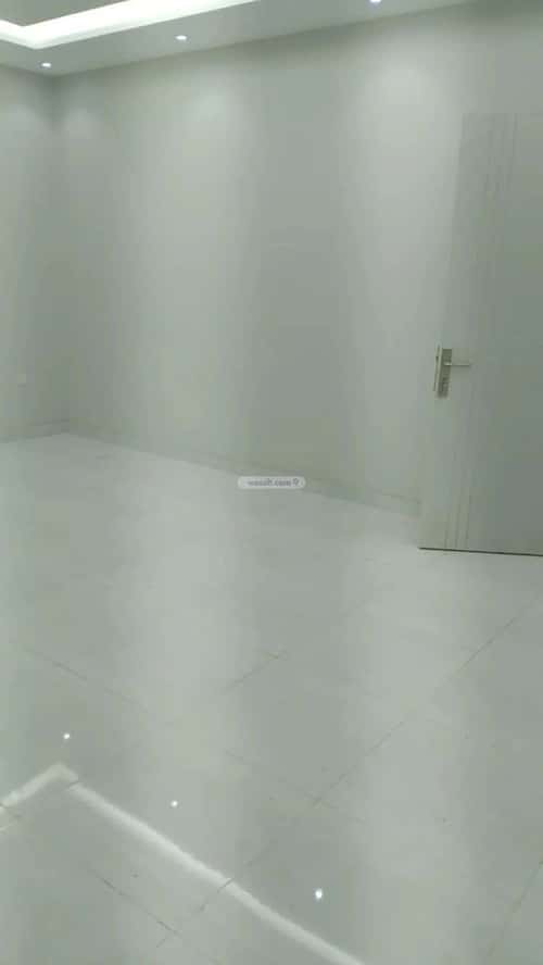 Villa 405 SQM Facing North with 6 Bedrooms Al Salyhyah, East Jeddah, Jeddah