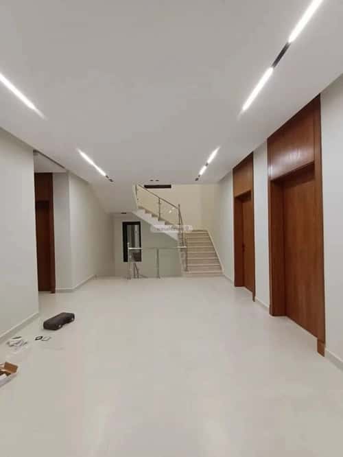 Villa 257 SQM Facing West on 20m Width Street Al Rahmanyah, East Jeddah, Jeddah