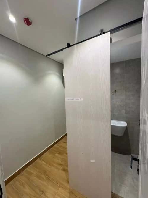 Apartment 208 SQM with 5 Bedrooms Al Malek Abdoulazez Airport, Jeddah