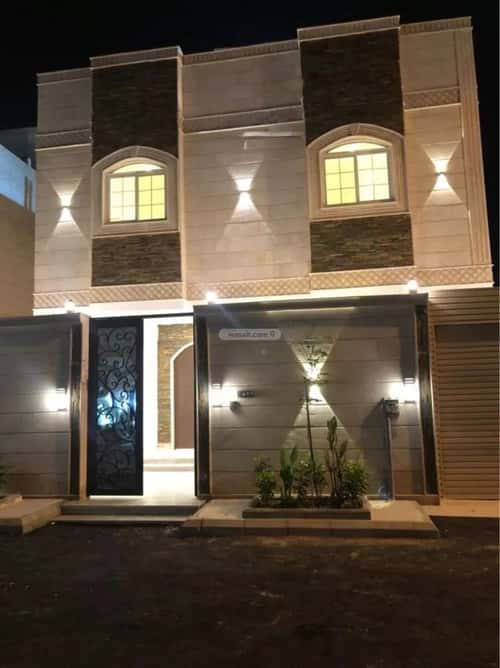 Villa 250 SQM Facing North with 8 Bedrooms Al Yaqoot, North Jeddah, Jeddah