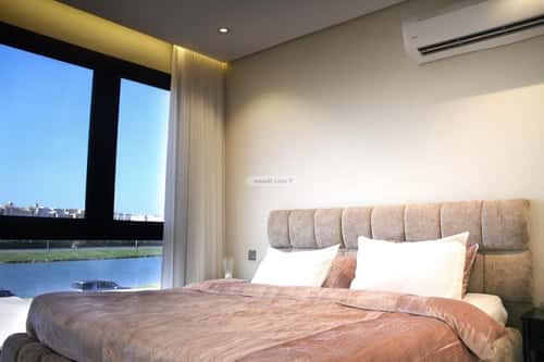 شقة 200 متر مربع بغرفتين الحمراء، الخبر