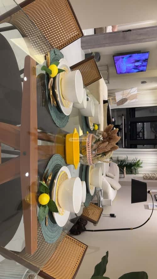 شقة 200 متر مربع بغرفتين الحمراء، الخبر