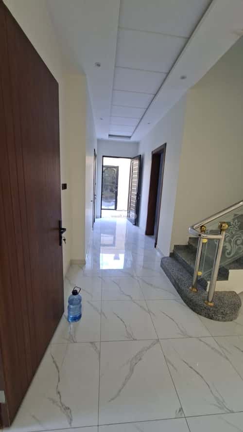 فيلا 349 متر مربع غربية على شارع 18م طيبة، جنوب الرياض، الرياض