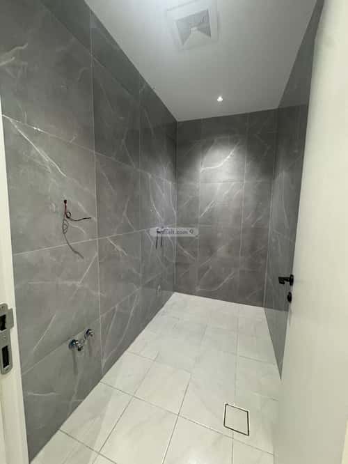 شقة 227 متر مربع ب 7 غرف الواحة، شرق جدة، جدة