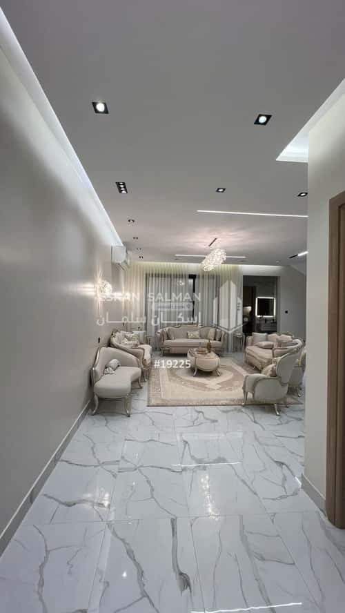 فيلا 344 متر مربع شرقية على شارع 16م الدفاع، المدينة المنورة